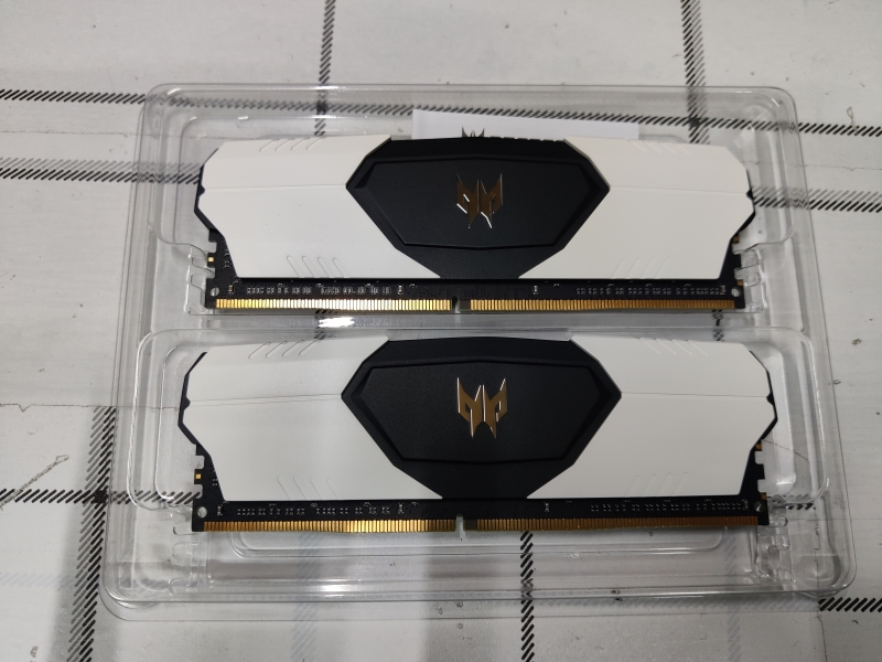 DDR4末班车-宏碁掠夺者16GX2内存超频