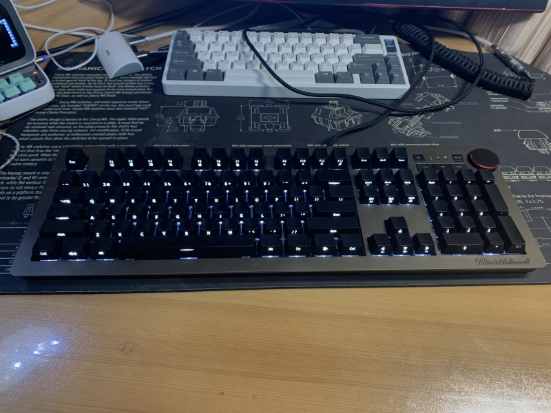 功能齐全——黑爵AK60