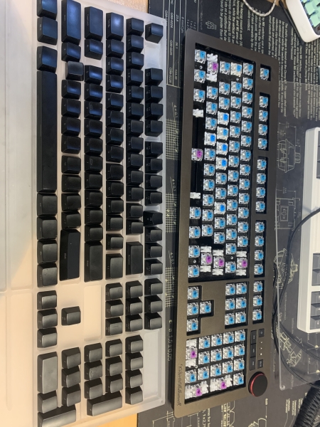 功能齐全——黑爵AK60