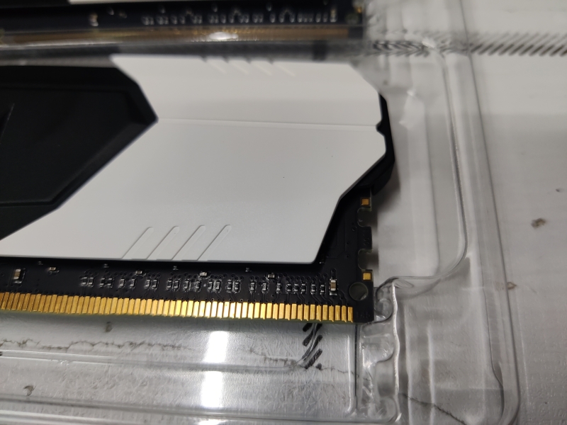 DDR4末班车-宏碁掠夺者16GX2内存超频