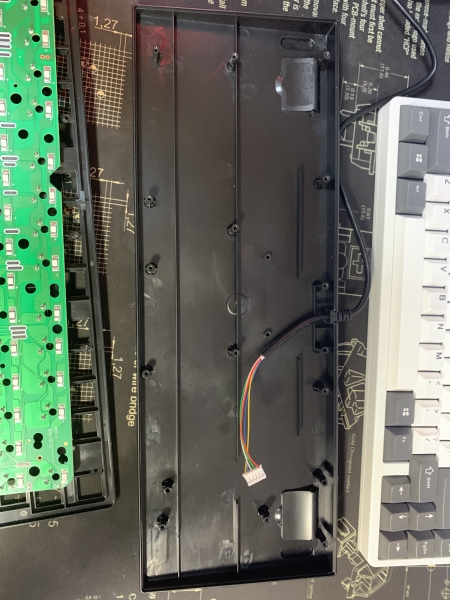 69的入门机械键盘——银雕k400