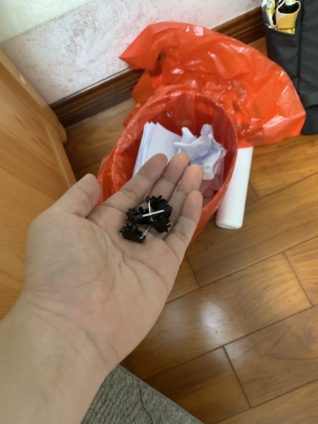 69的入门机械键盘——银雕k400