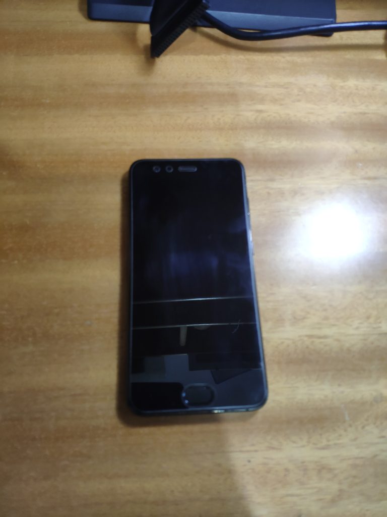 小米6更换屏幕的曲折历程 小米6更换屏幕的曲折历程